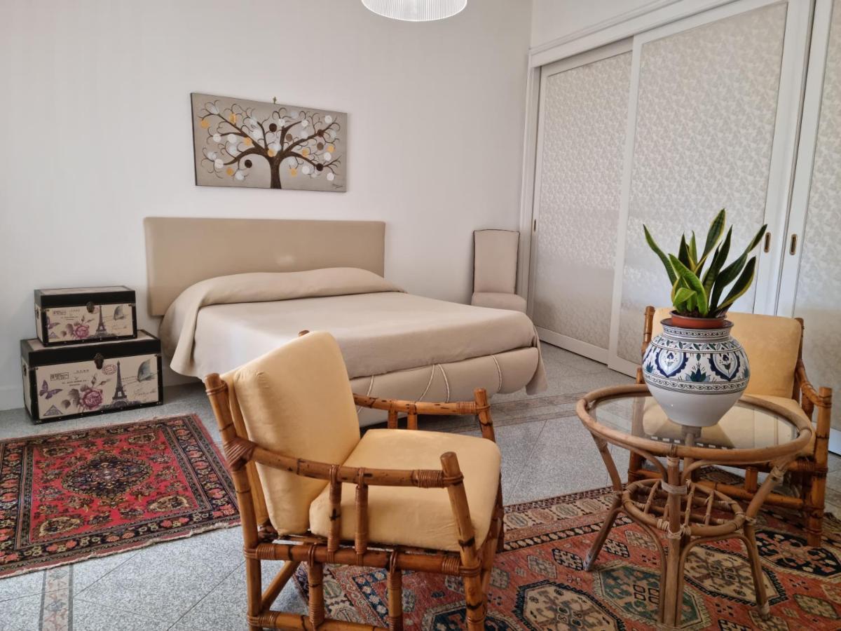 La Maison Dorée Giardini-Naxos Exterior foto